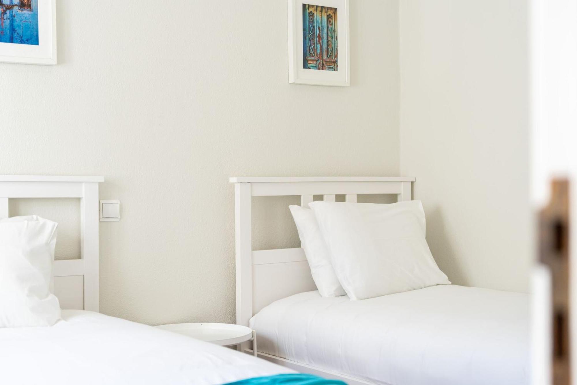 Comfy Flat W/ Rooftop Beach View By Lovelystay Burgau Exteriör bild